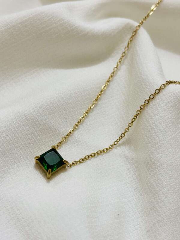 Classic Emerald Necklace
