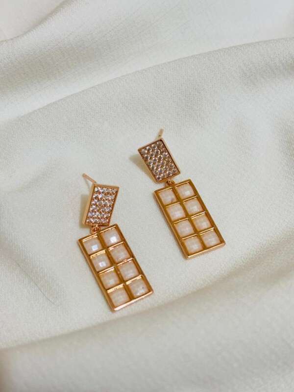 Dual tone Dangle Earring