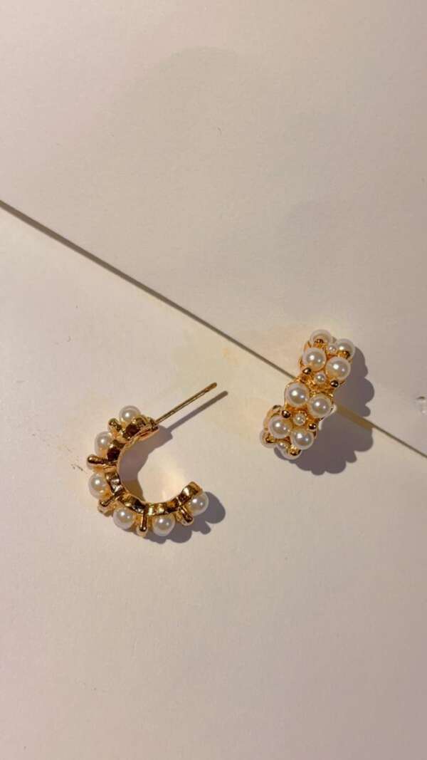 Elegant Pearl Earring