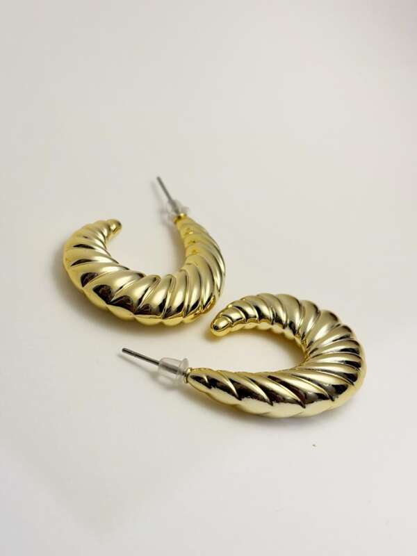 Croissant Earring