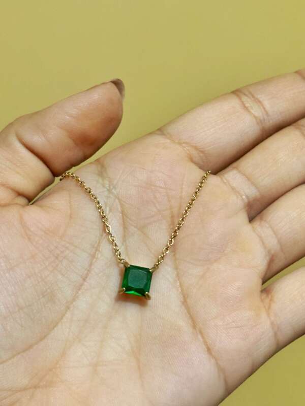 Classic Emerald Necklace