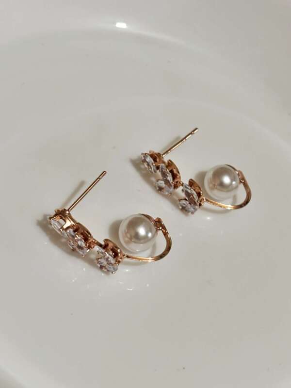 Crystal leaf Earring- Rose Gold