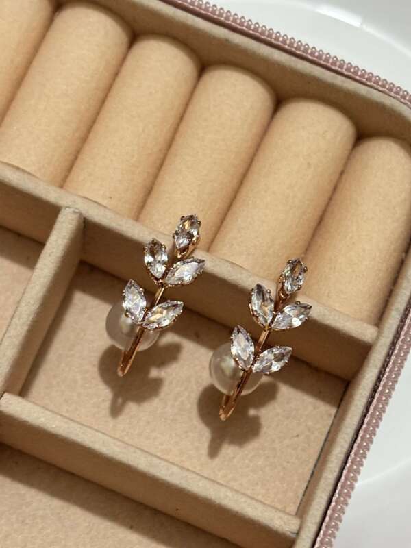 Crystal leaf Earring- Rose Gold